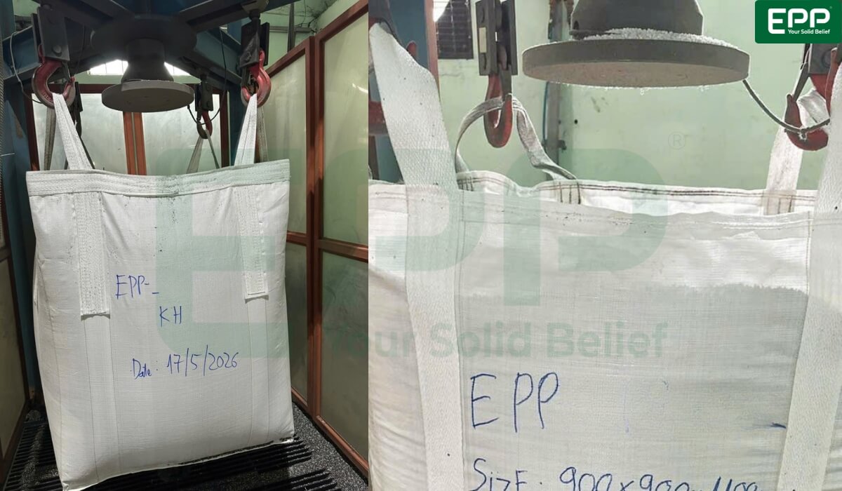 In-house top-lift proof testing of an FIBC bulk bag at 5:1 Safety Factor ratio in EPP Vietnam's testing laboratory.