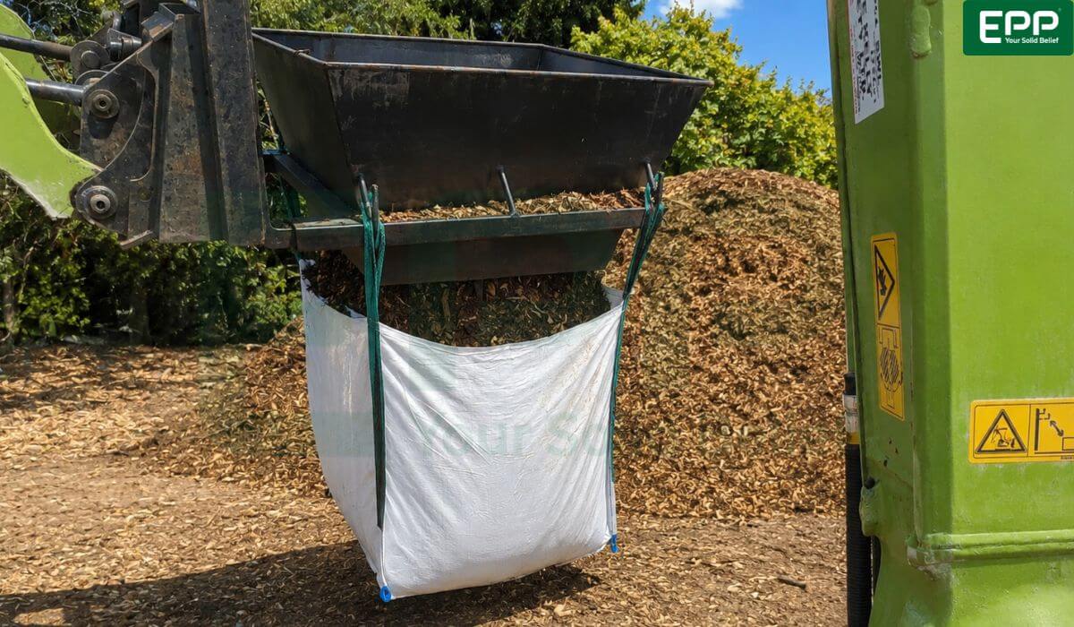 fill compost in FIBC bag