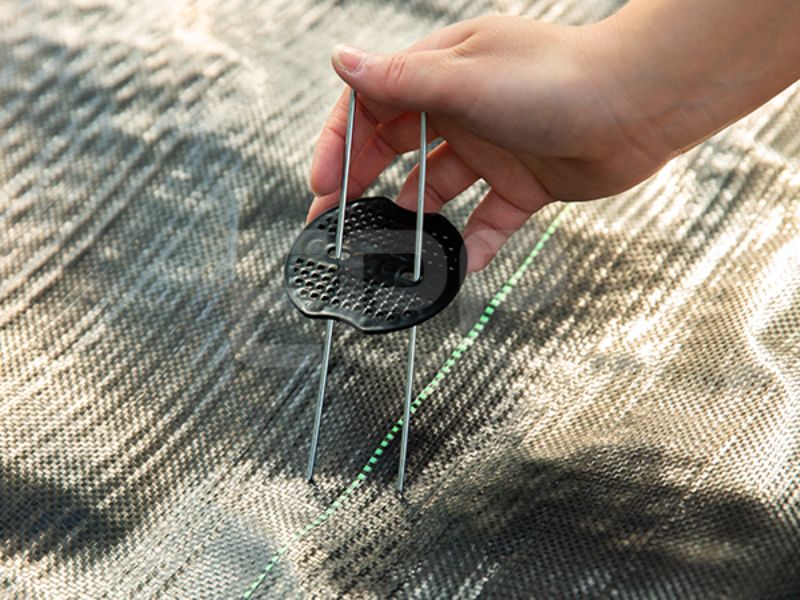 weed mat pins