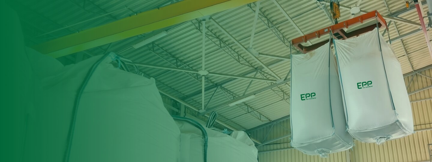 How are industrial super sacks lifted?